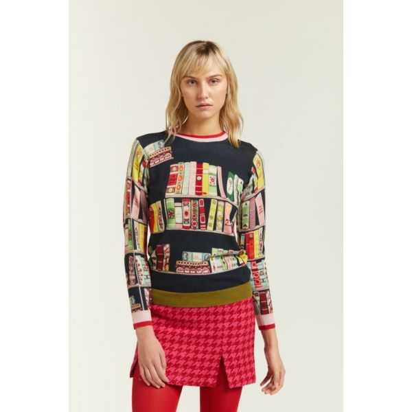 Crewneck sweater with double use Books print
