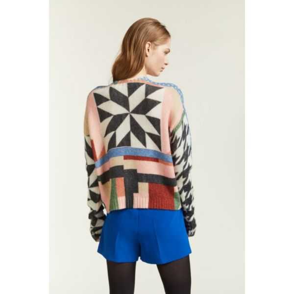 Oversize turtleneck with Pied de Poule print double use