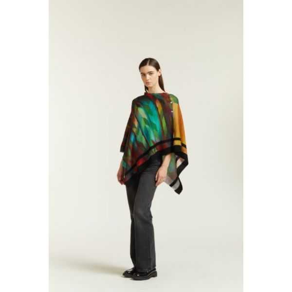 Poncho with double use Optical print