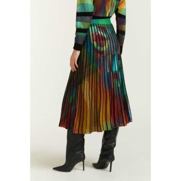 Long Pleated skirt with double use optical print