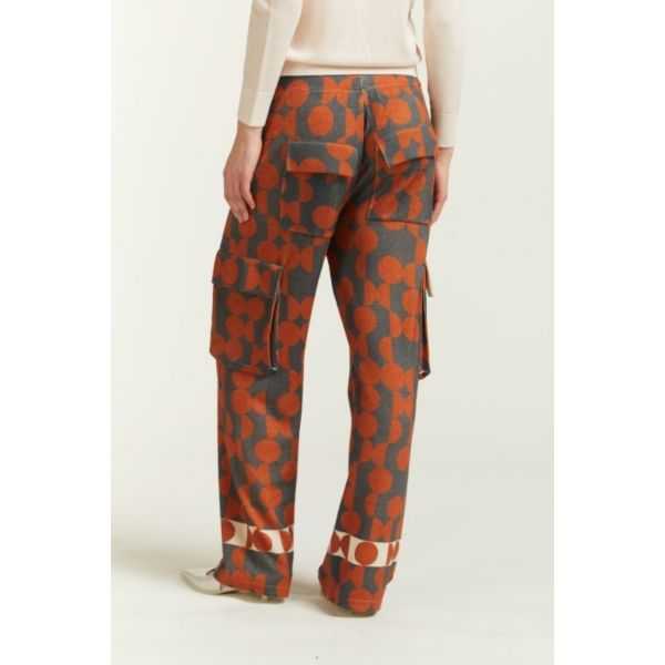 Cargo pants with Pop print