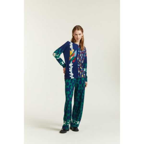 Oversize sweater with Pop print