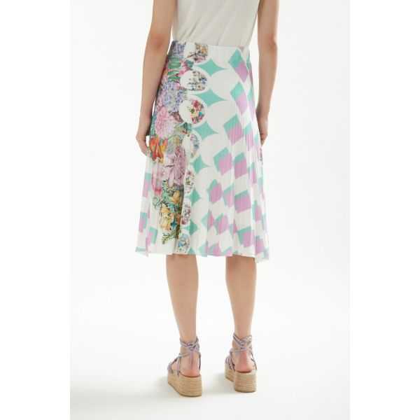 Pleated skirt with Foulard print double use