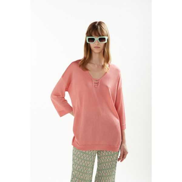 Oversize lurex blend V neck sweater with 3/4 sleeves double use