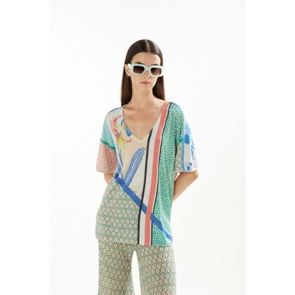 Oversize V neck with short sleeves and Iris print double use
