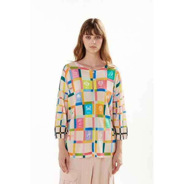 Oversize round neck sweater with buttoning, 3/4 sleeves and Zodiaco print double use