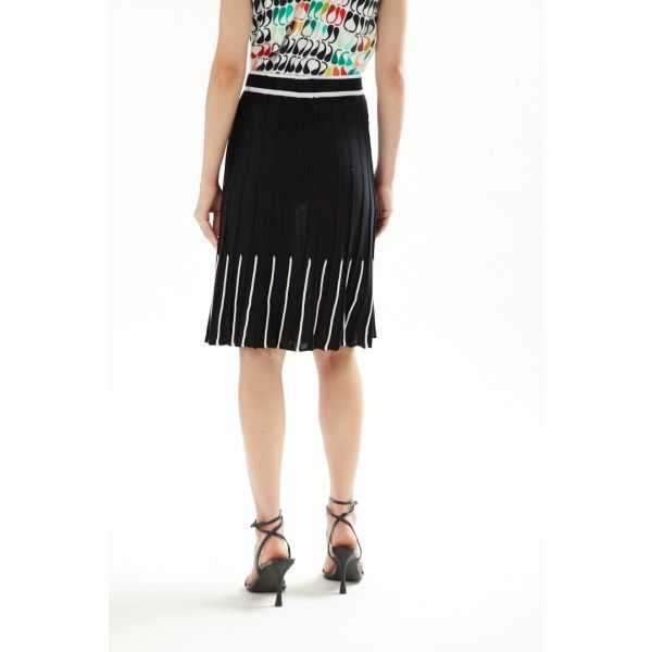 Bicolor pleated skirt