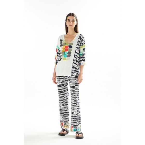 Pants with Pop print