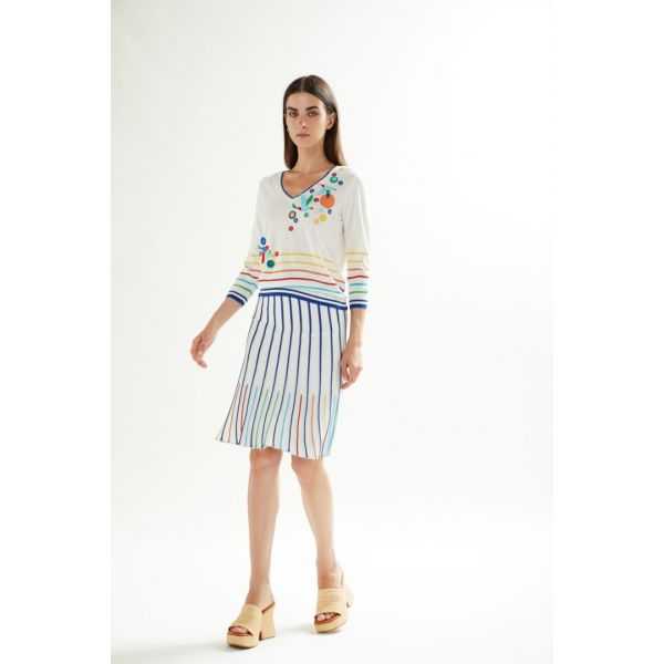 V neck sweater with felt applications and multicolor stripes