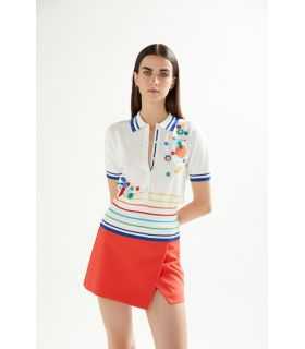 Short sleeves polo with felt applications and multicolor stripes