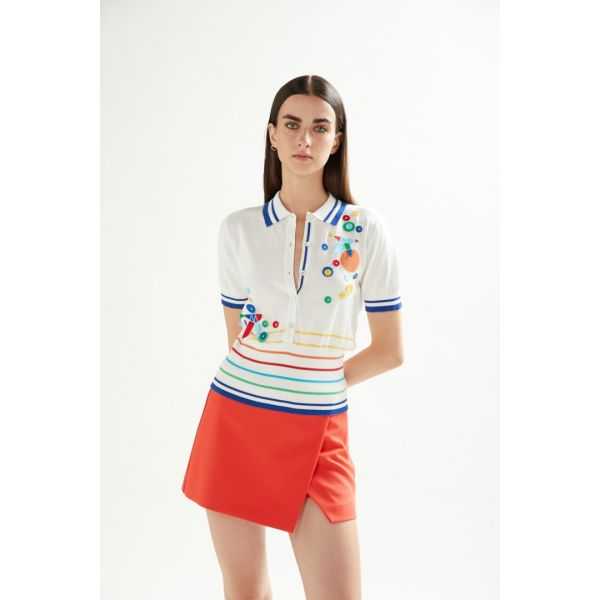 Short sleeves polo with felt applications and multicolor stripes