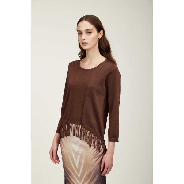 Maglia lurex con scollo a madonna e frange