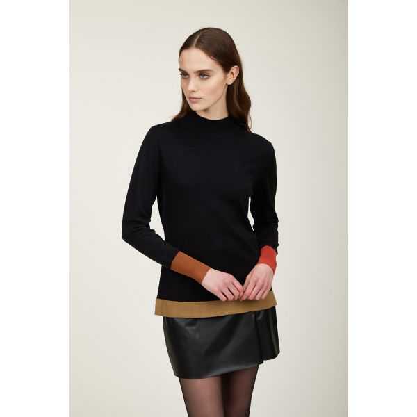 High neck sweater with multicolor trims