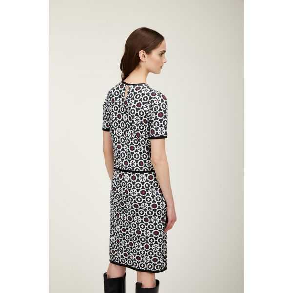 Shorts sleeves dress with Batik print