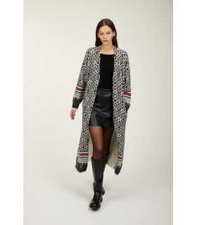 Oversize coat with Batik print