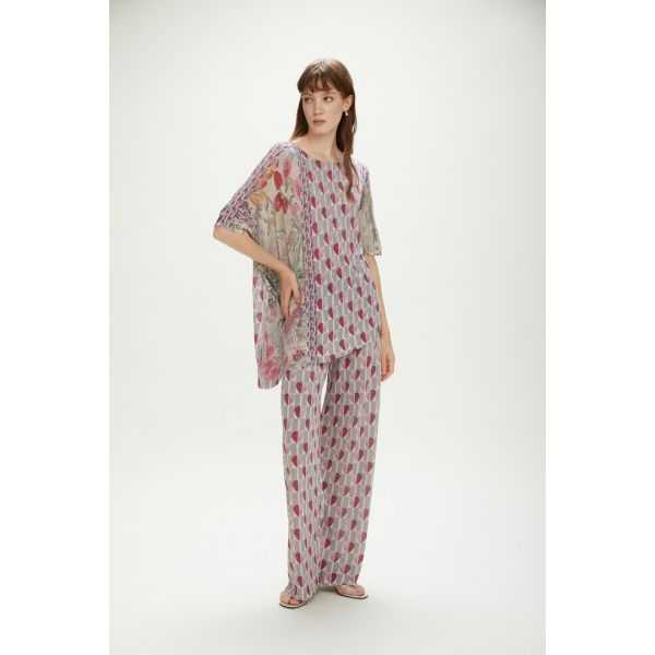 Oversized asymmetric sweater with Hearts print double use