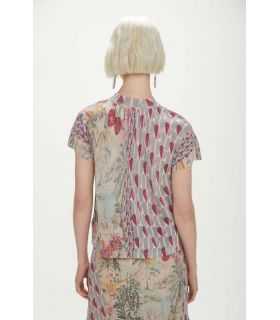 Short sleeve mock neck sweater with Hearts print double use