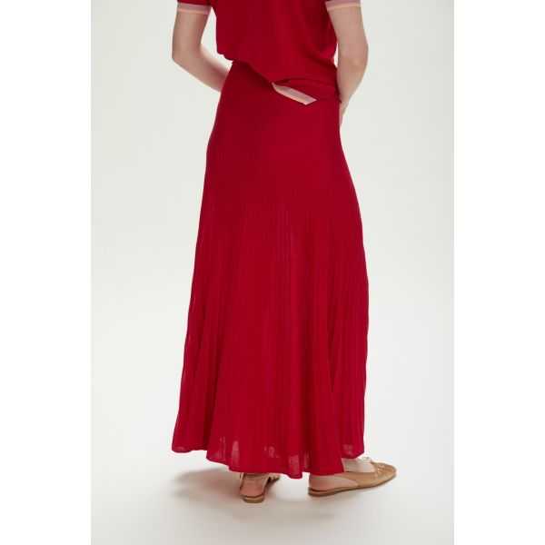 Pleated skirt