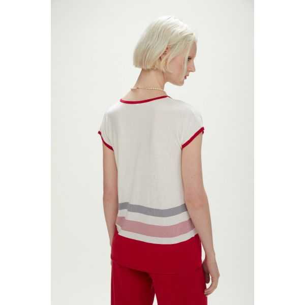 Short sleeve sweater with colorful stripes