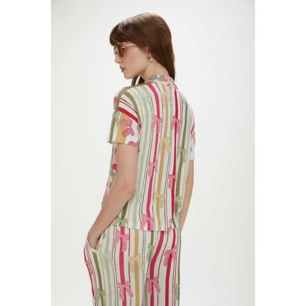 Short sleeve shirt with Ribbon print