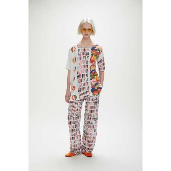 Asymmetric oversized jumper with Pop print double use