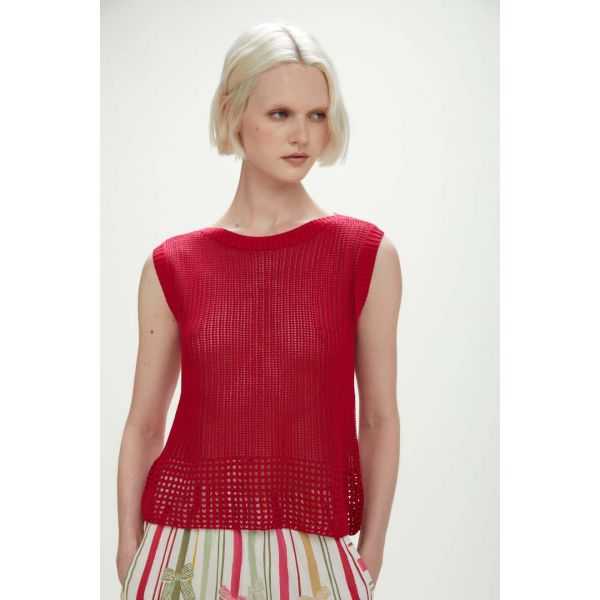 Knitted mesh top