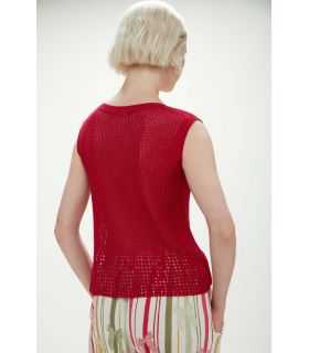 Knitted mesh top