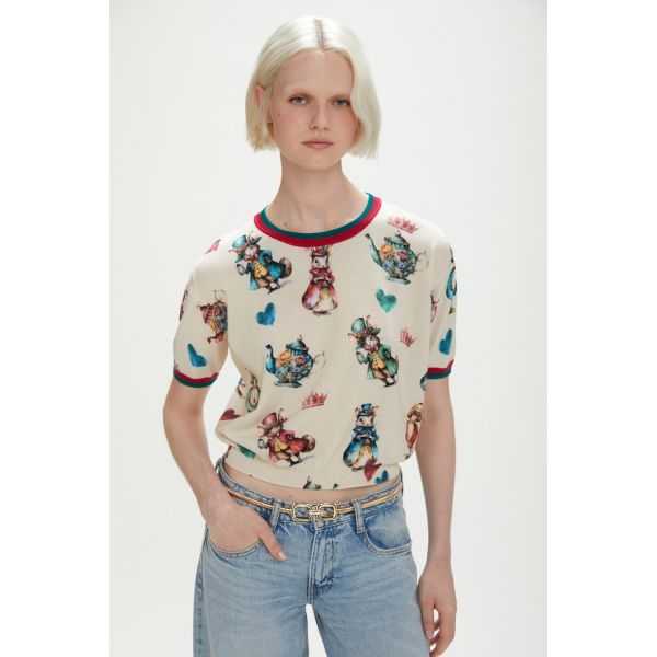 Short-sleeve top with Fantasy print