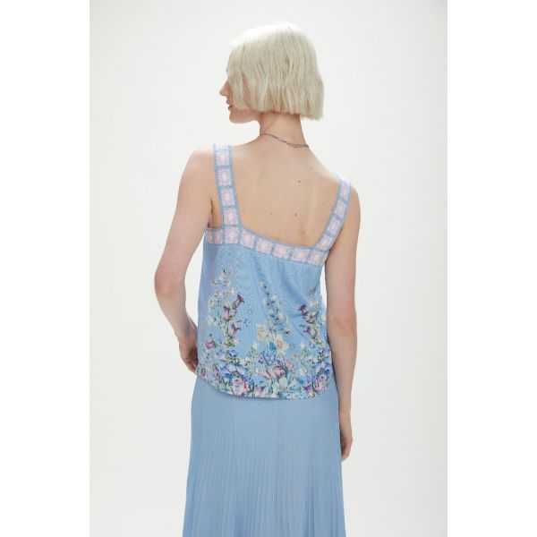 Top with crochet edges and Floral print