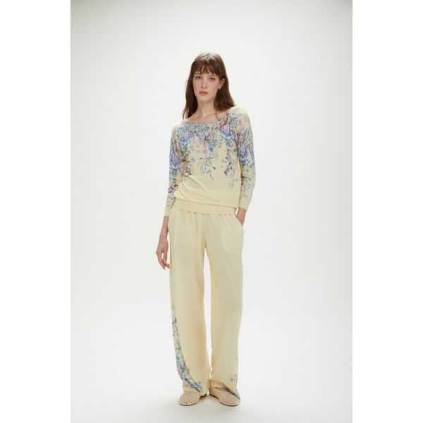 Fine knit pullover with floral print