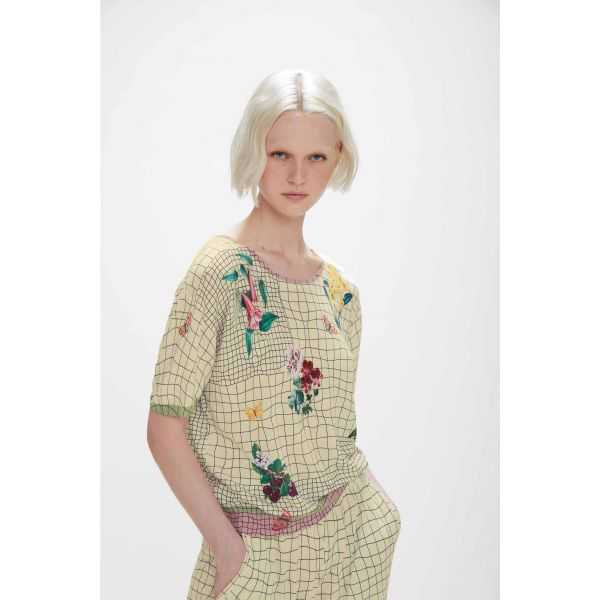 Short sleeved short jumper with double use Spring print