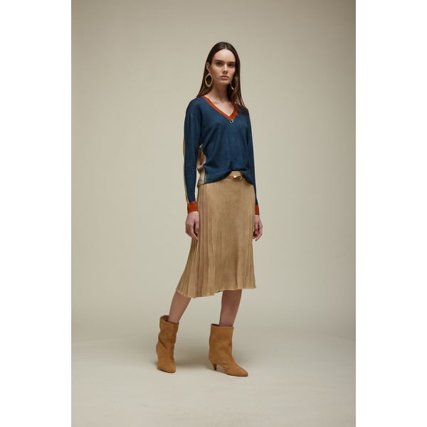 Oversized short Pull with Bicolor fake solid pattern