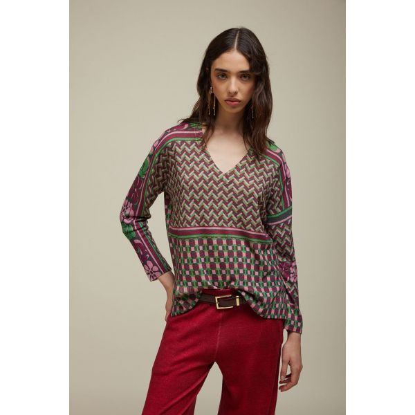 V-neck Oversized sweater with Ties pattern