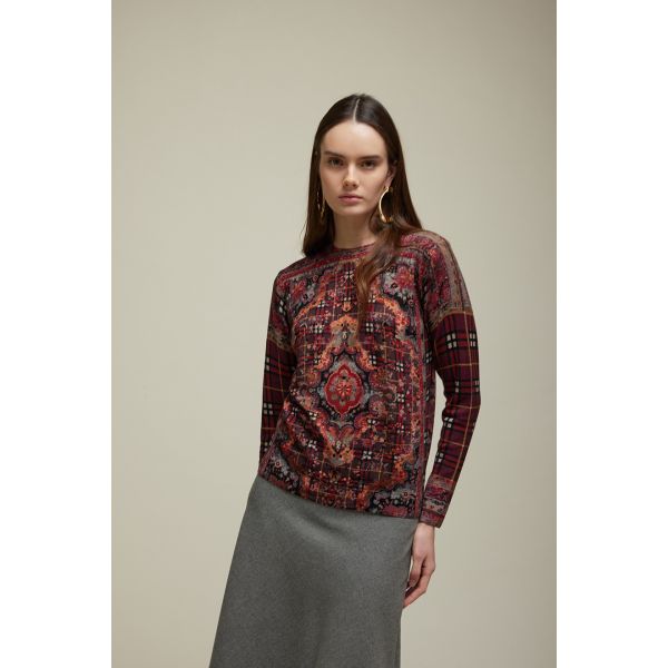 Crewneck pull with Carpet print double use