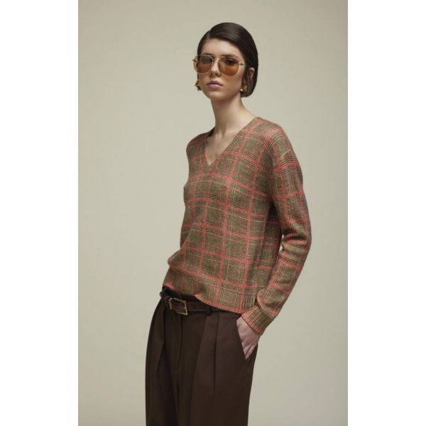 Oversized V neck pull with Glen check pattern