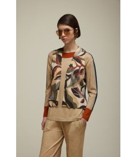 V neck vest with Camouflage pattern