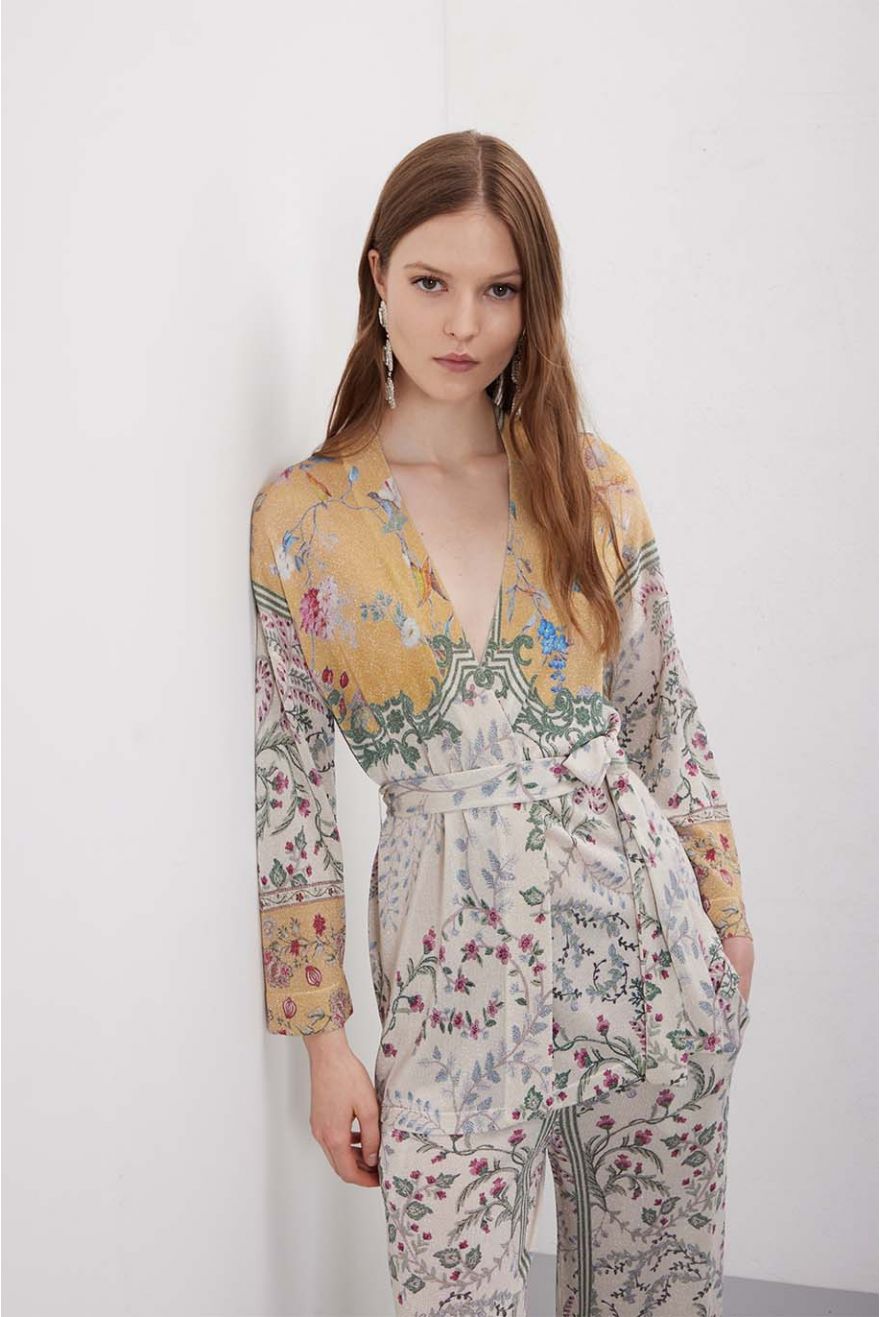 Giacca kimono manica 3/4 in pattern Wallpaper