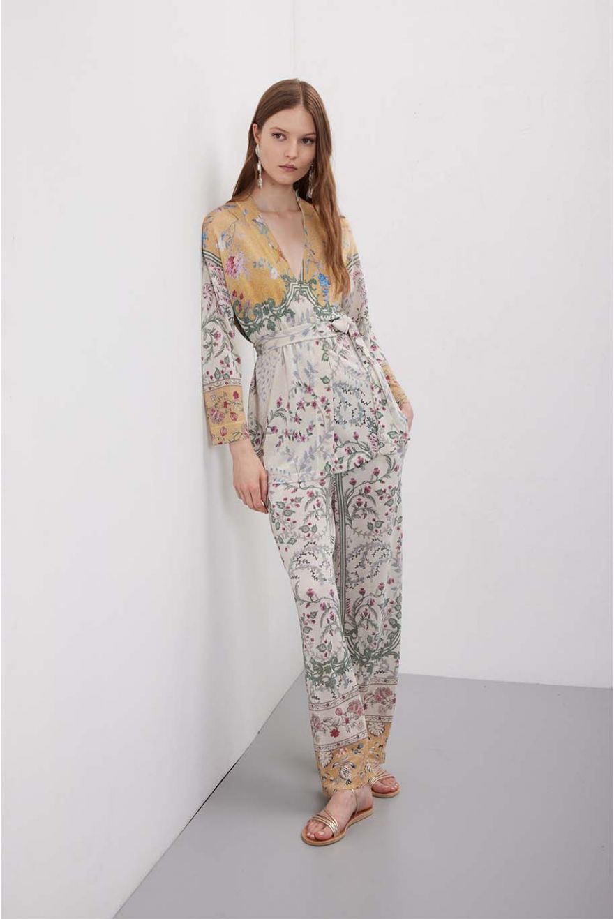 Giacca kimono manica 3/4 in pattern Wallpaper