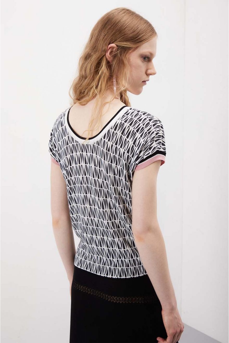 Maglia scollo a V manica corta con stampa Liberty