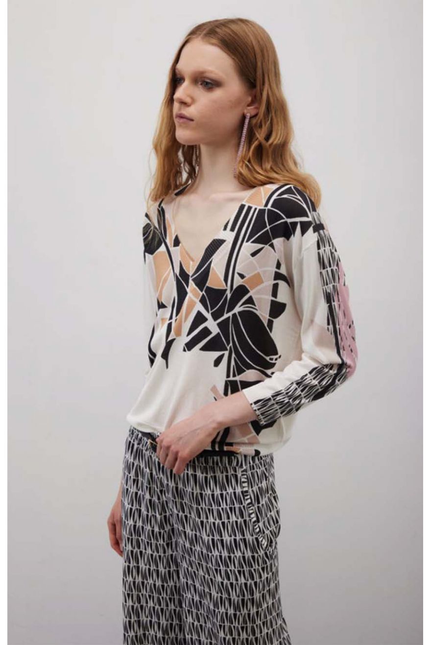 Maglia scollo a V over corta con stampa Liberty