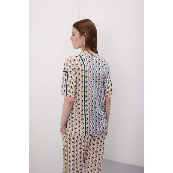 Maglia scollo a V e mezza manica stampa Geometric