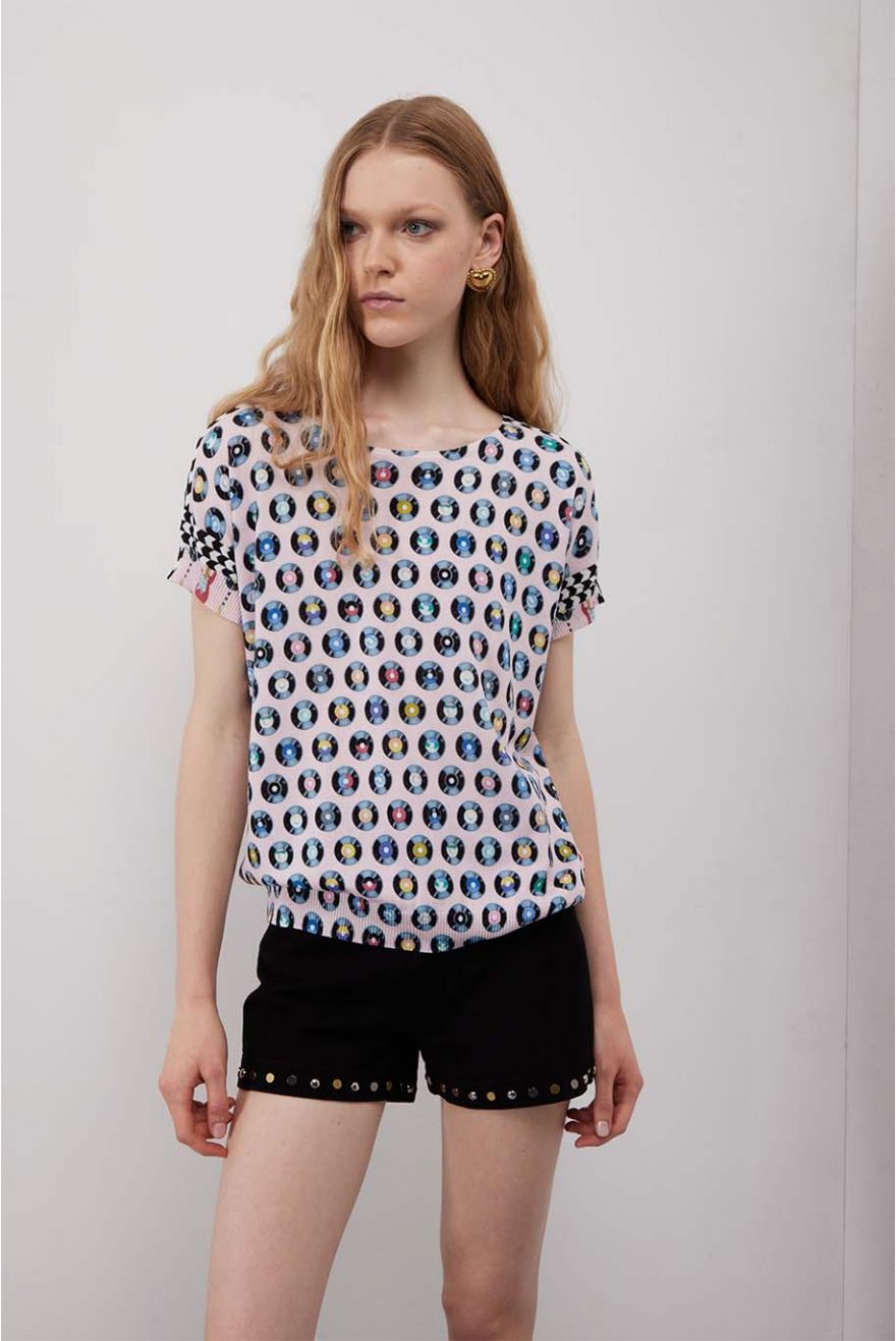 Kimono over manica corta con stampa Rock