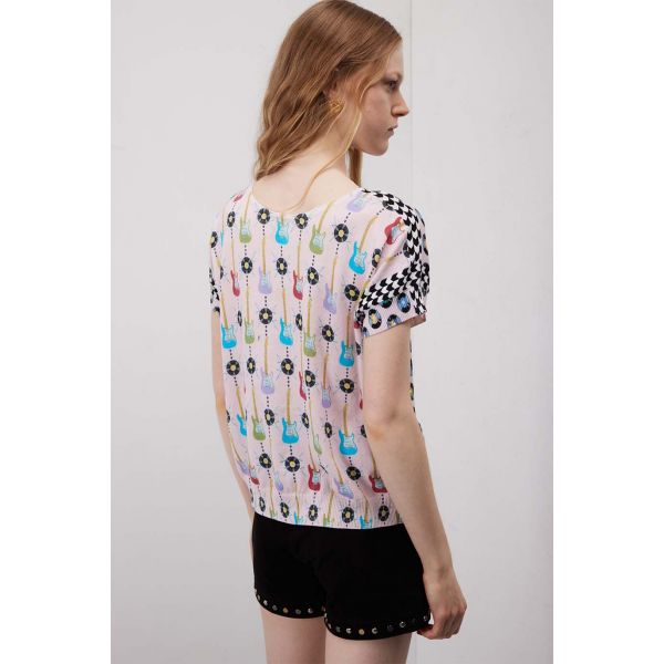 Kimono over manica corta con stampa Rock