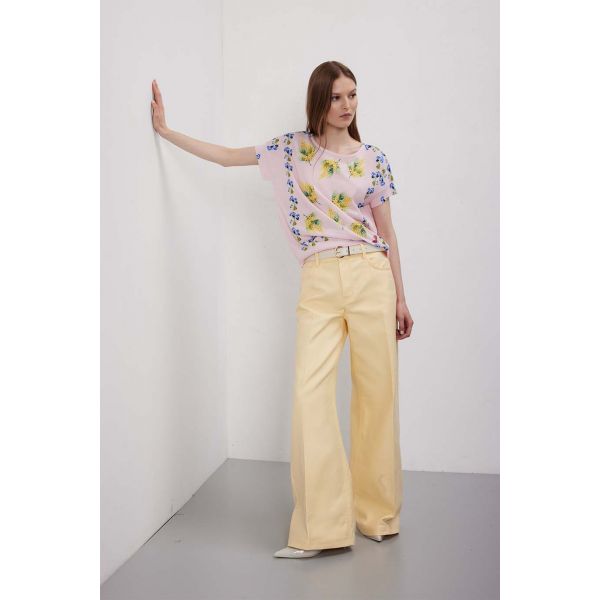 Kimono over manica corta con stampa Mimose