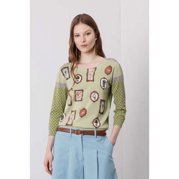 3/4-Sleeve Crew-Neck Sweater with Country Print